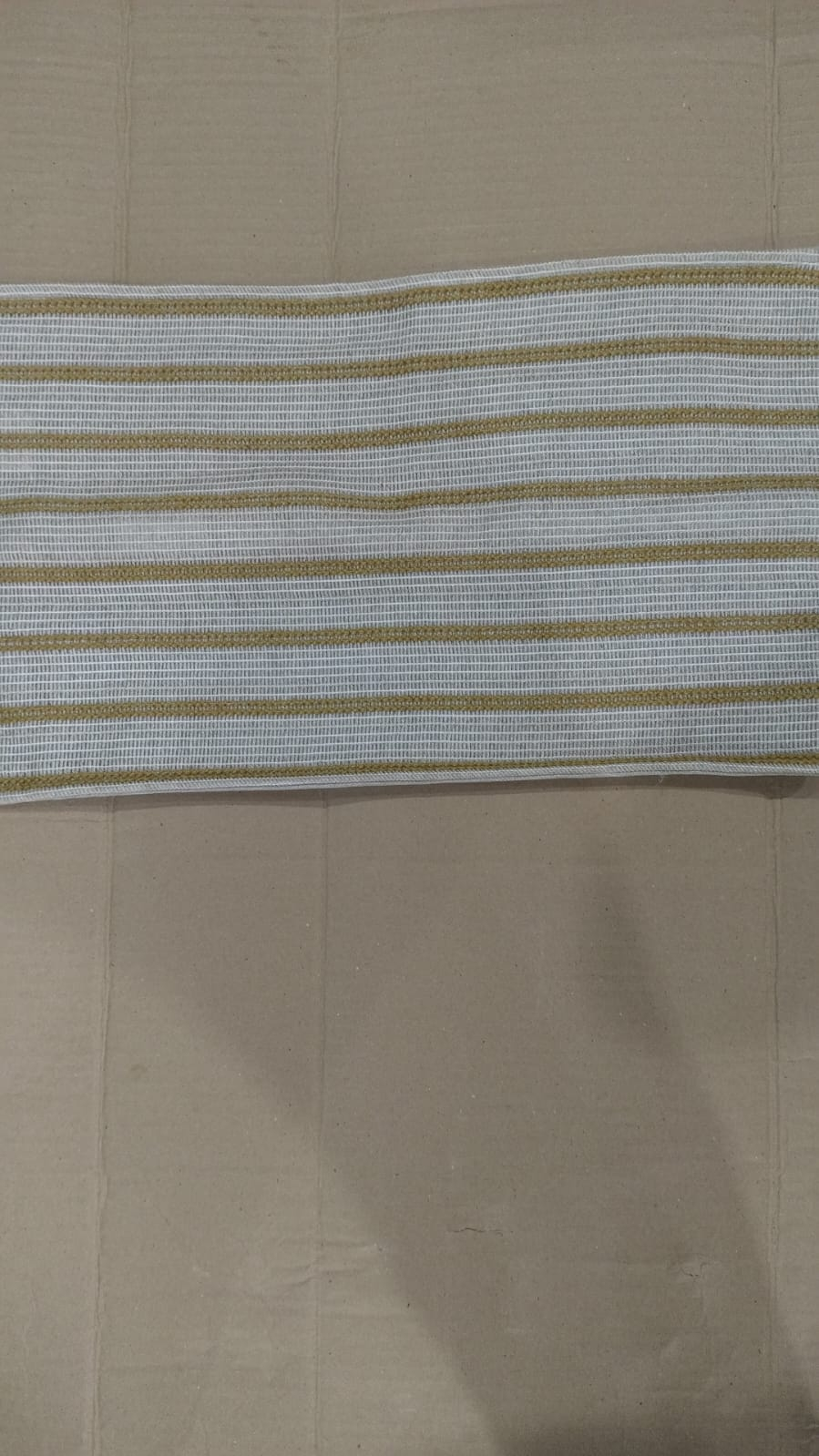 M50 CAPA ALMOFADA CROCHE LISTRA MOSTARDA 30X50