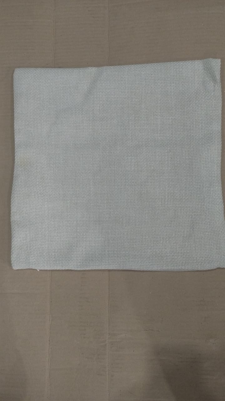 IL2 CAPA ALMOFADA LINHAO CRU 43X43