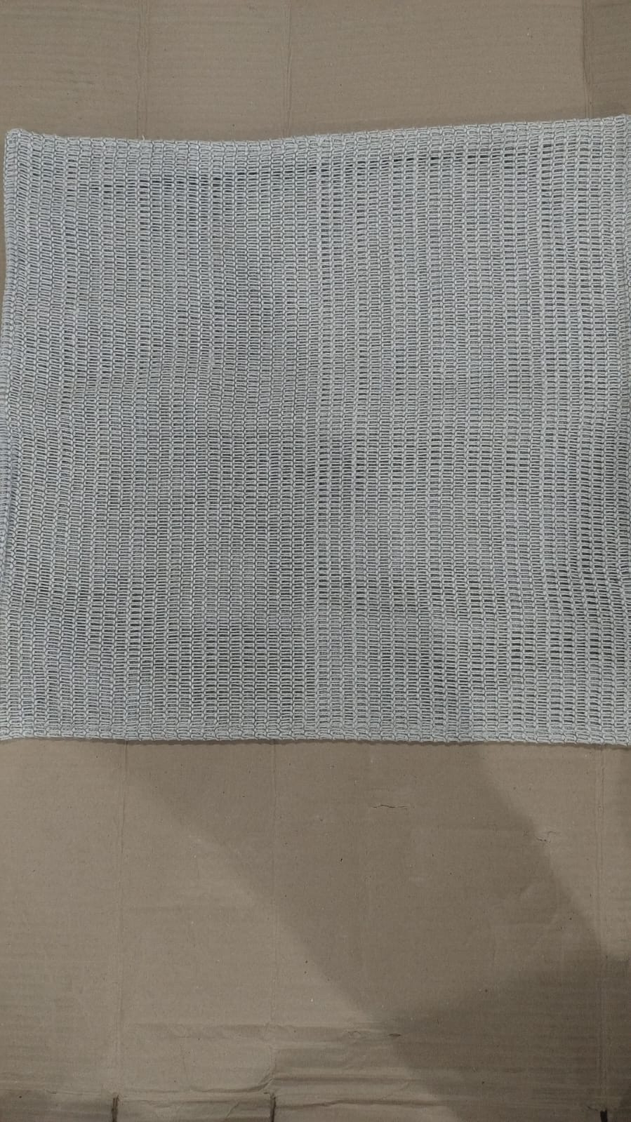 M85 CAPA ALMOFADA CROCHE FENDA 50X50