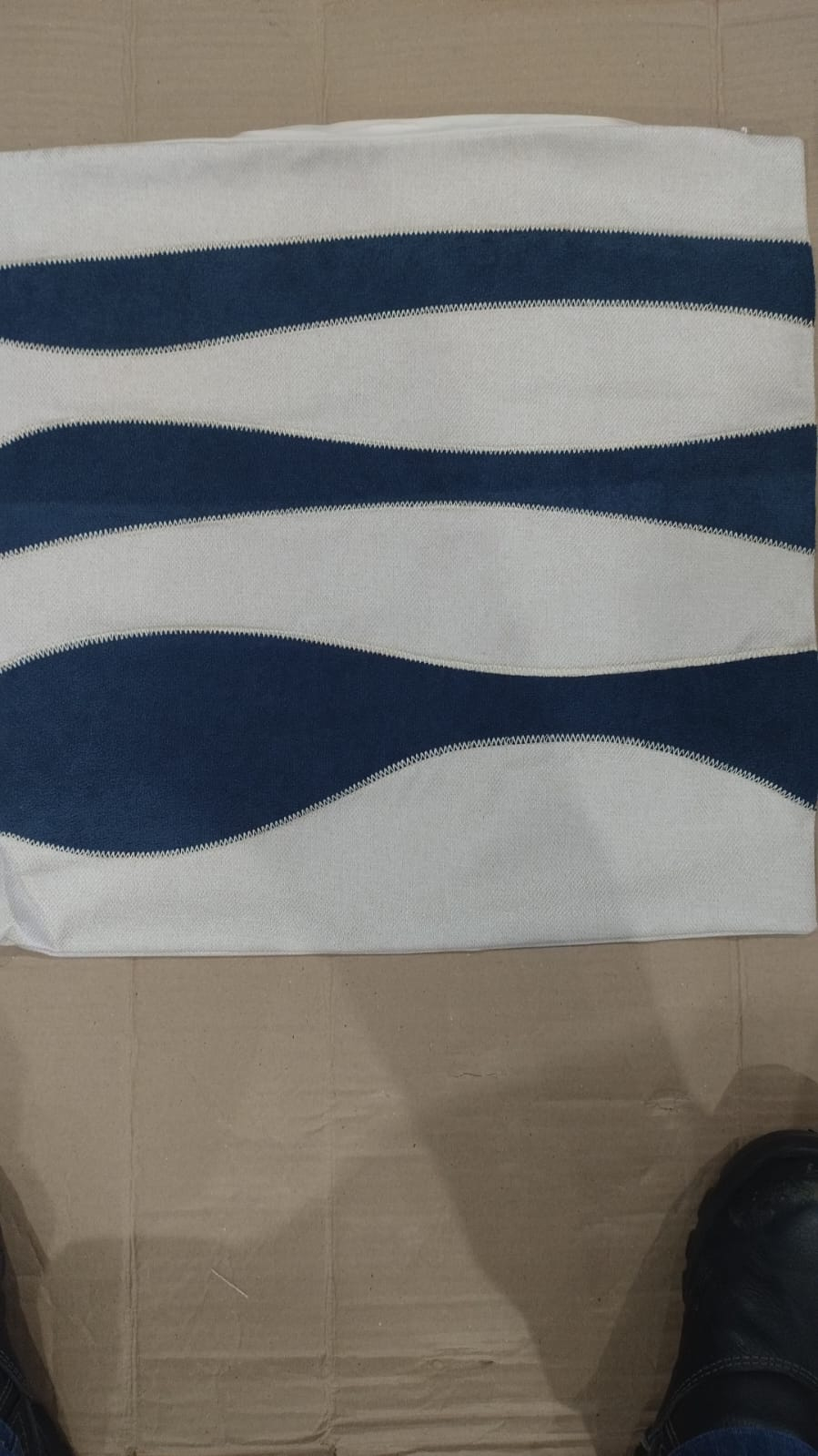 ST77 CAPA ALMOFADA ONDAS 50X50 AZUL